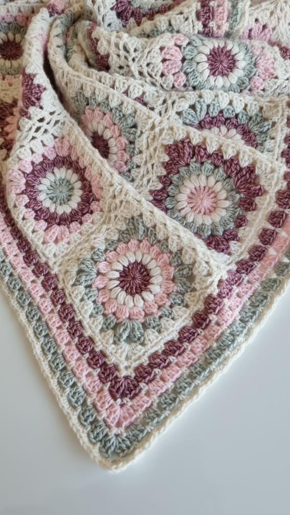 Summer Berry Crochet Rug Kit
