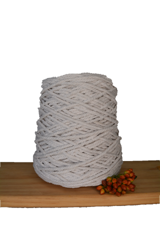 1kg Coloured 3 ply Recycled Macrame Cotton Rope - 4mm - White