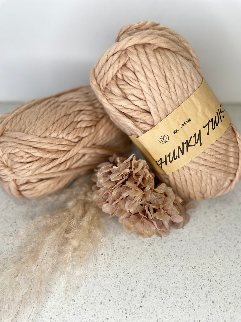 Chunky Twist 3ply Yarn - Latte