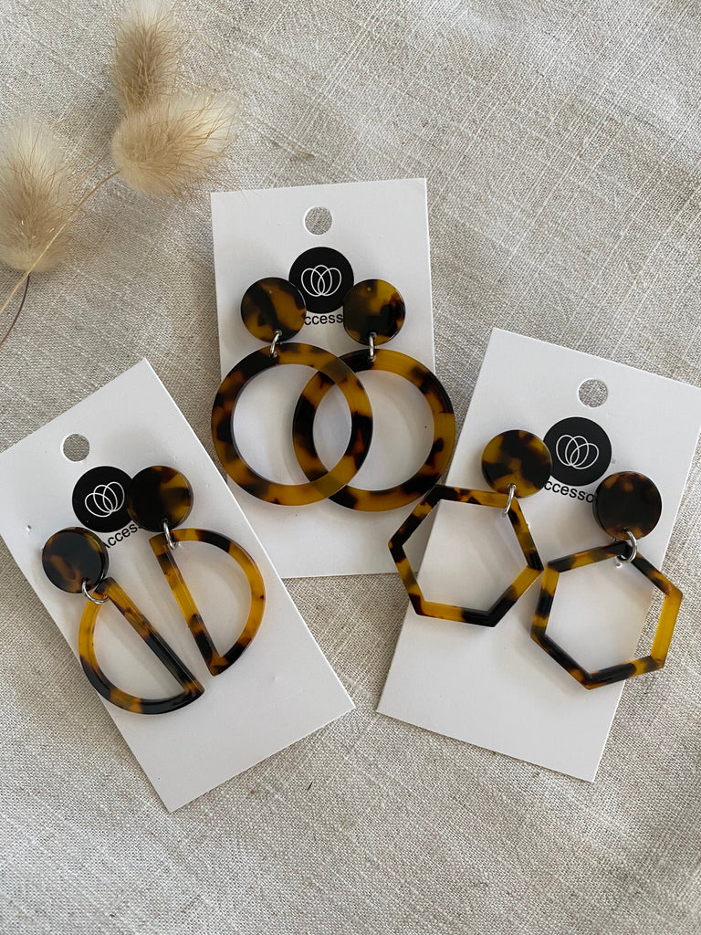 Tortoiseshell Earrings Frame - Mixed Pack - 2 pairs of each design (6 pairs total)
