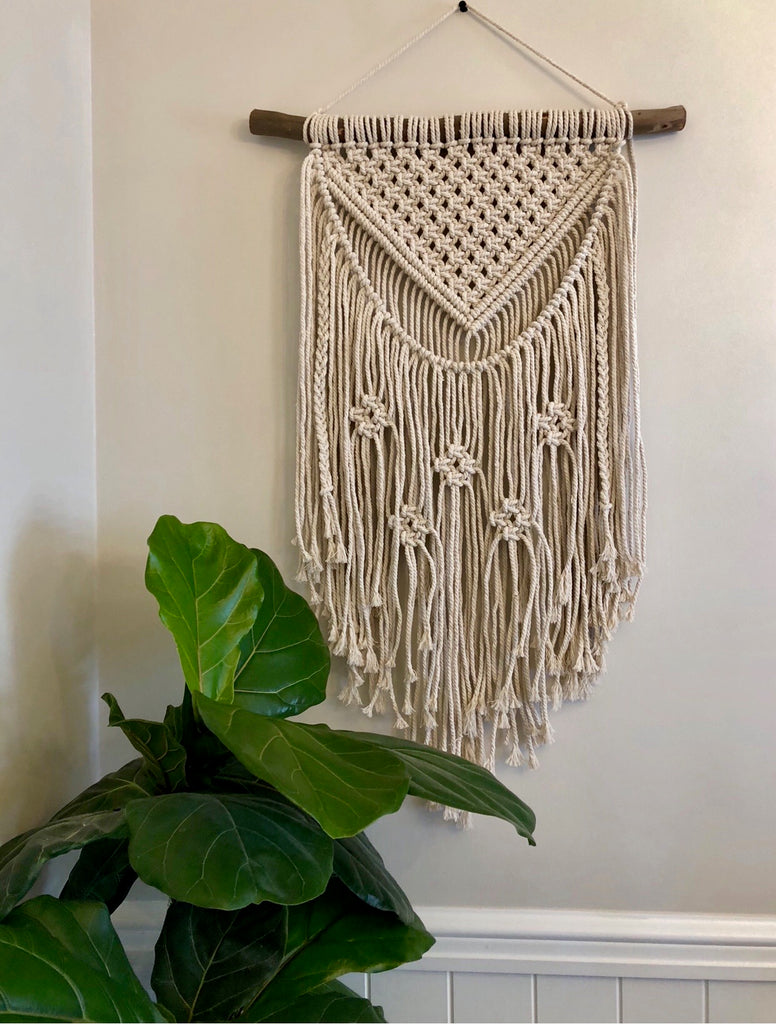 Macrame Wall Hanging Pattern - Bonnie