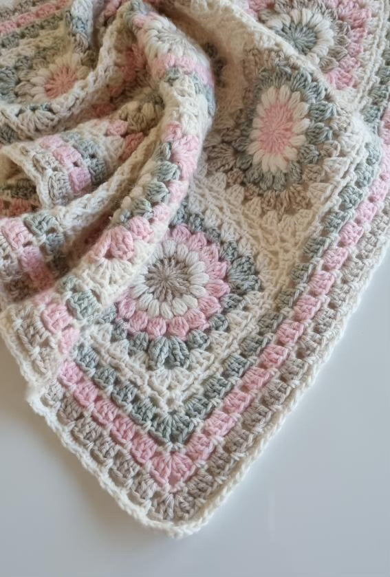 Summer Berry Crochet Rug Kit