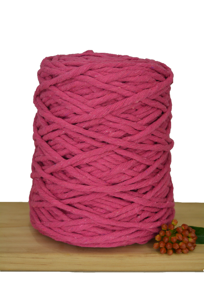 1kg Coloured 1ply Recycled Cotton String - 5mm - Hot Pink