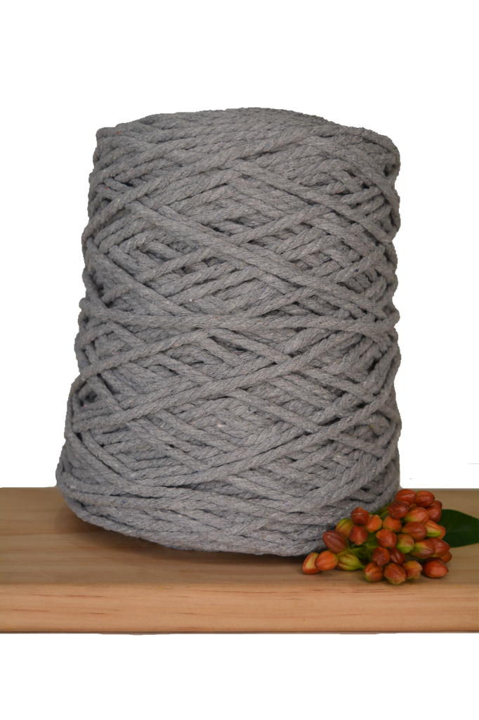 1kg Coloured 3 ply Recycled Macrame Cotton Rope - 4mm - Light Grey