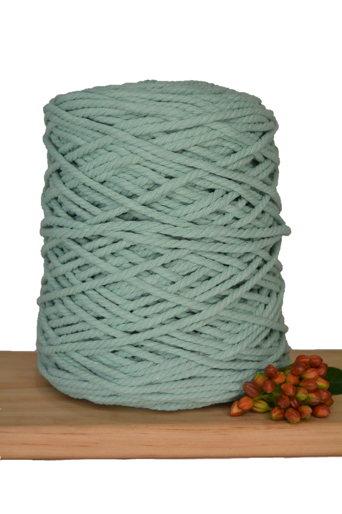 1kg Coloured 3 ply Recycled Macrame Cotton Rope - 4mm - Turquoise