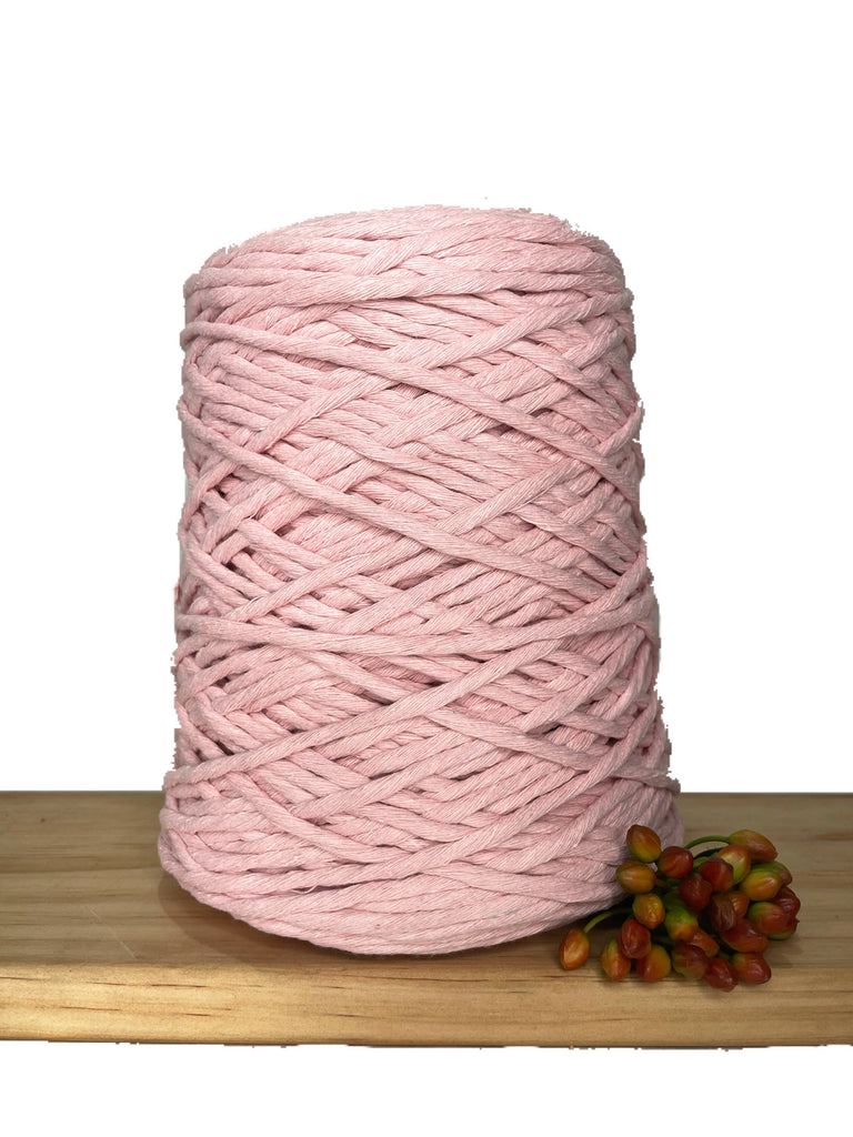 1kg Coloured 1ply Recycled Macrame Cotton String - 3mm - Dusty Pink