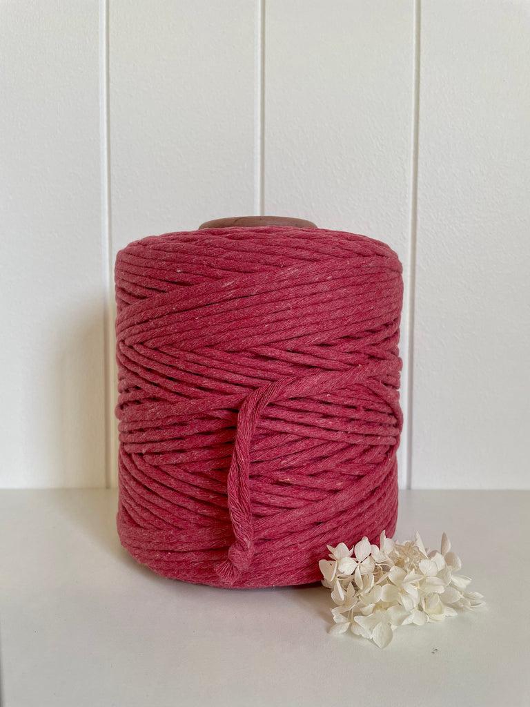 1kg 5mm 1ply Deluxe Recycled Cotton String - Rouge