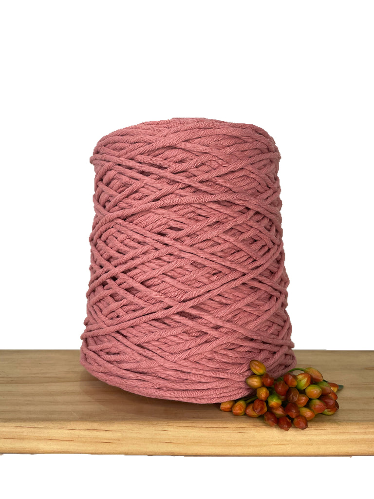 1kg Coloured 1ply Recycled Macrame Cotton String - 3mm - Dusty Rose