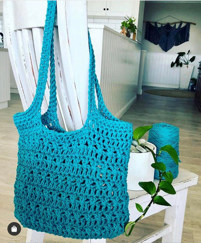 “Knots and Crosses” Crochet Bag Pattern